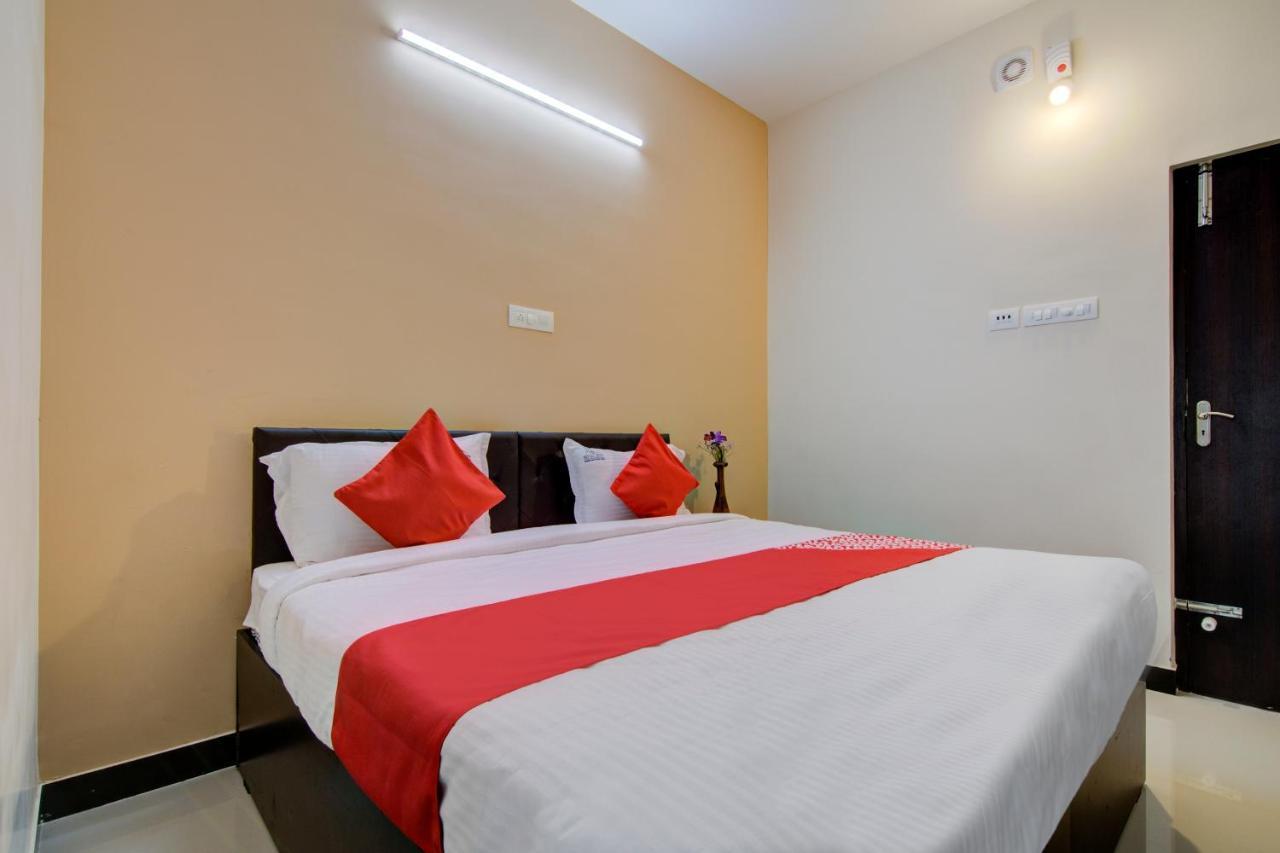 Oyo Flagship 24147 Royal Stay Singanallur Exterior foto