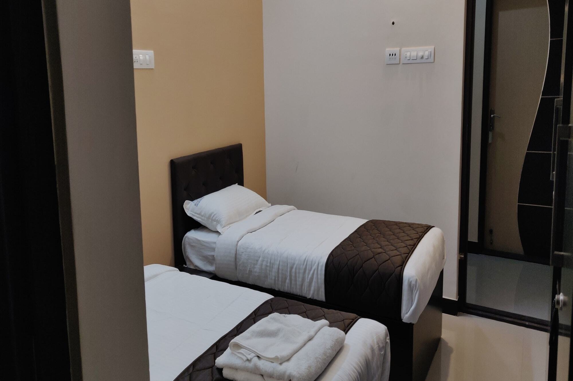 Oyo Flagship 24147 Royal Stay Singanallur Exterior foto